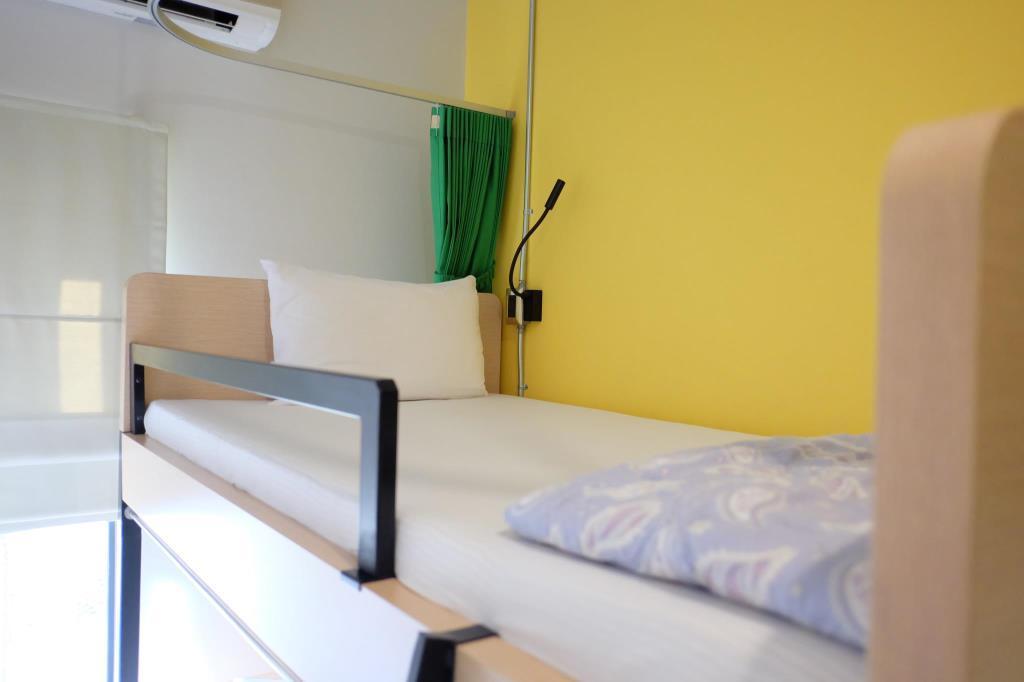 Bed@Town Hostel Bangkok Luaran gambar